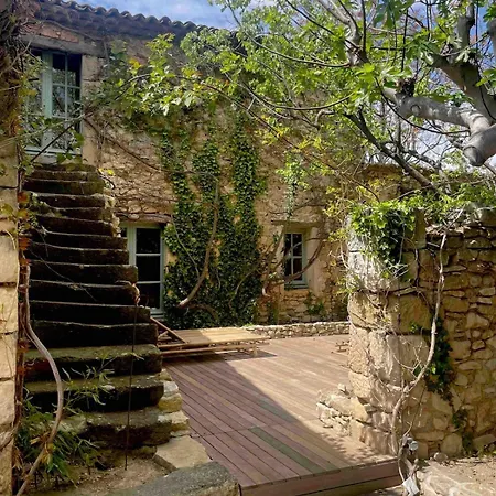 Mas De 190m2 Climatise Avec Piscine Et Cuisine D'ete - 10 Pers