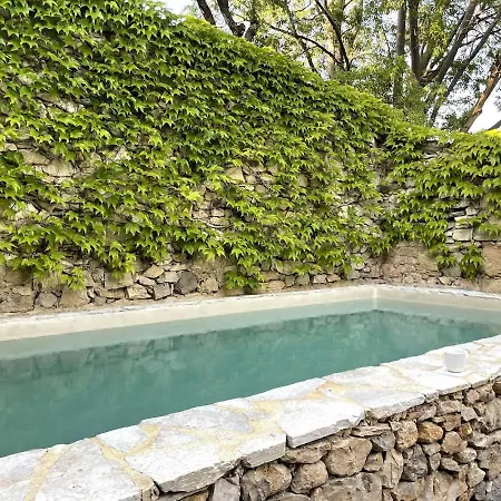 Villa Mas De 190m2 Climatise Avec Piscine Et Cuisine D'ete - 10 Pers La Fare-les-Oliviers
